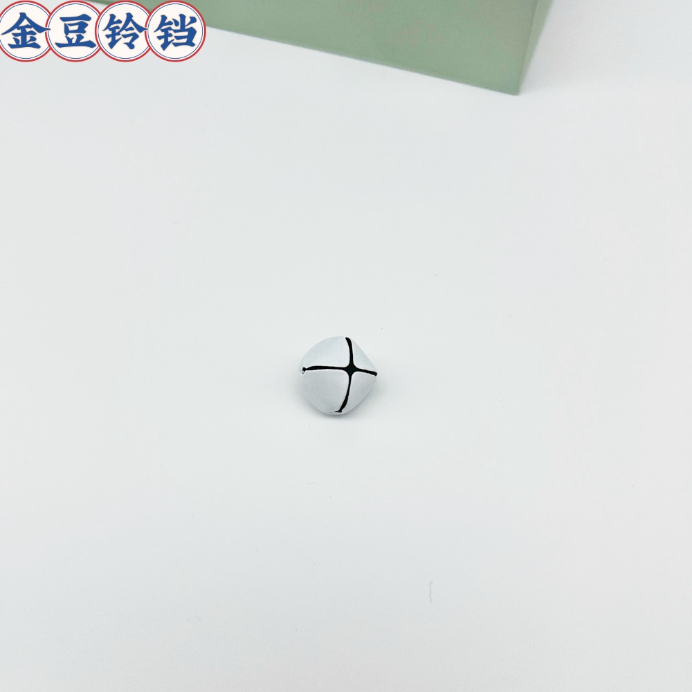 DIY手工/宠物铃铛/儿童圣诞礼物白底实物图