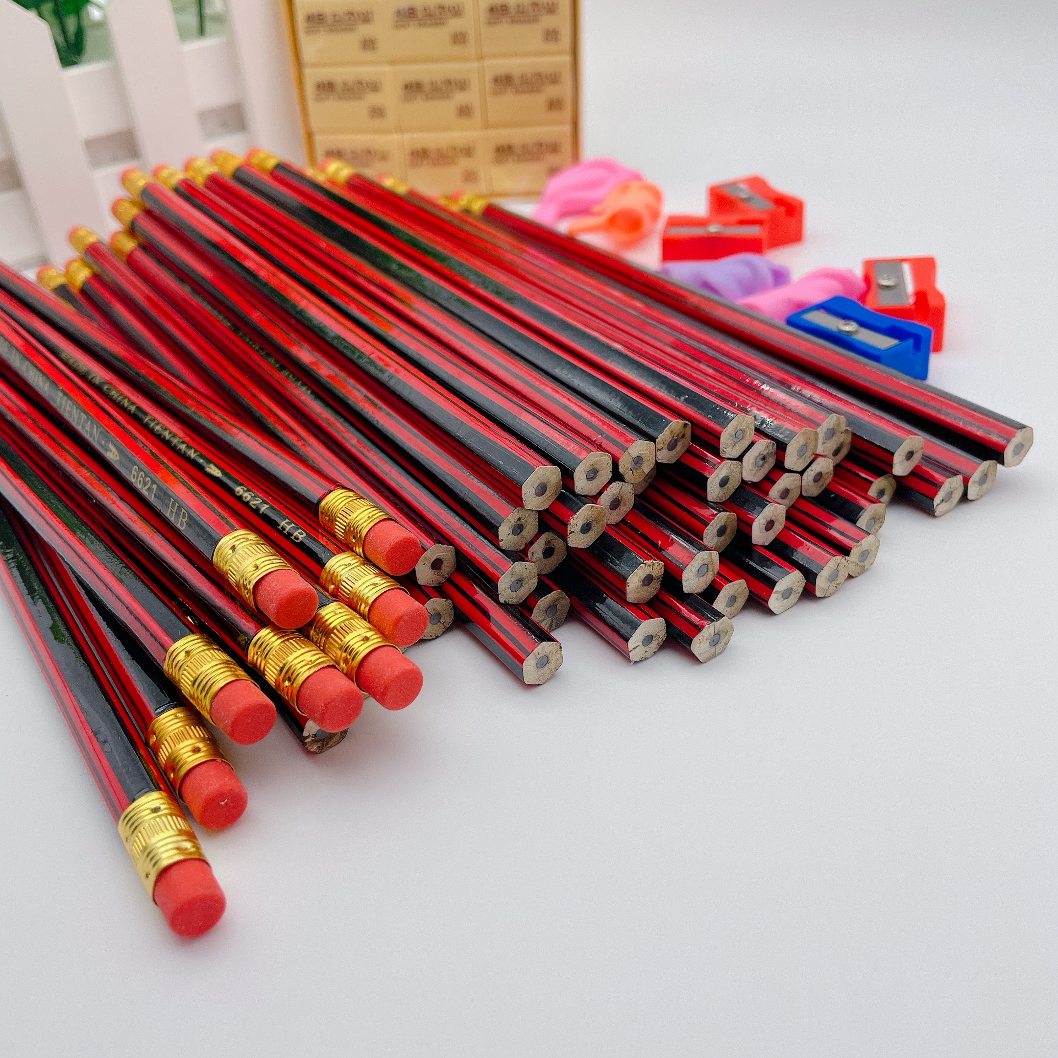 小学生铅笔HB写字带橡皮头木质红黑杆练字儿童考试文具套装详情图5