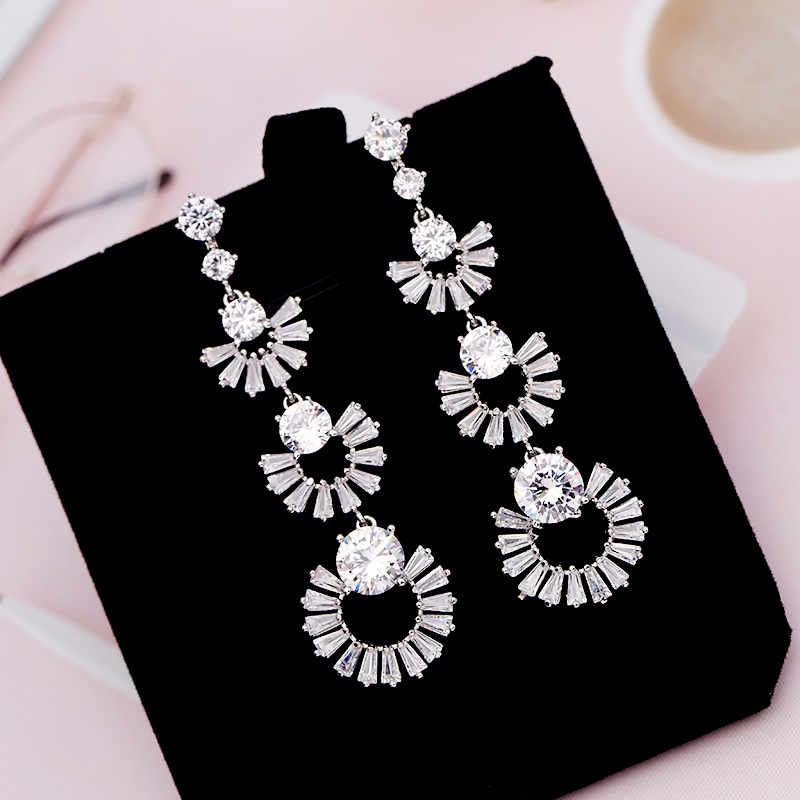 Cross-border Korean earrings for women, light luxury color zirconium retro 925 silver earrings, round face slimming long geometric fan-shaped earrings detail image 4