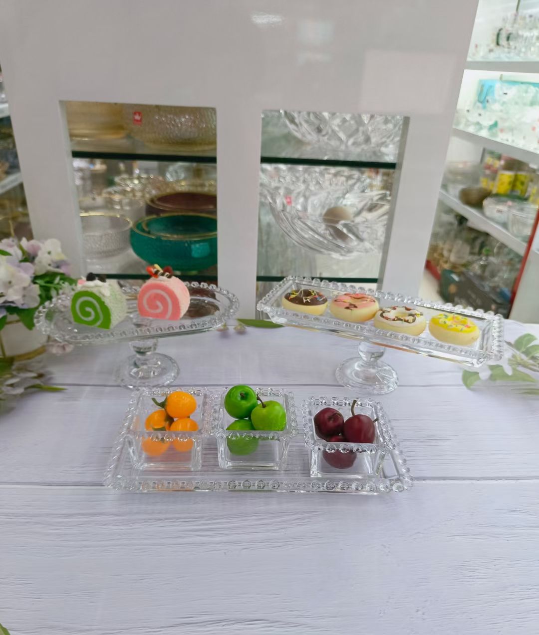 PE-1335XX  INS韩风欧式透明玻璃爱心边家居糕点水果盘高脚高足展示托盘摆件详情图2