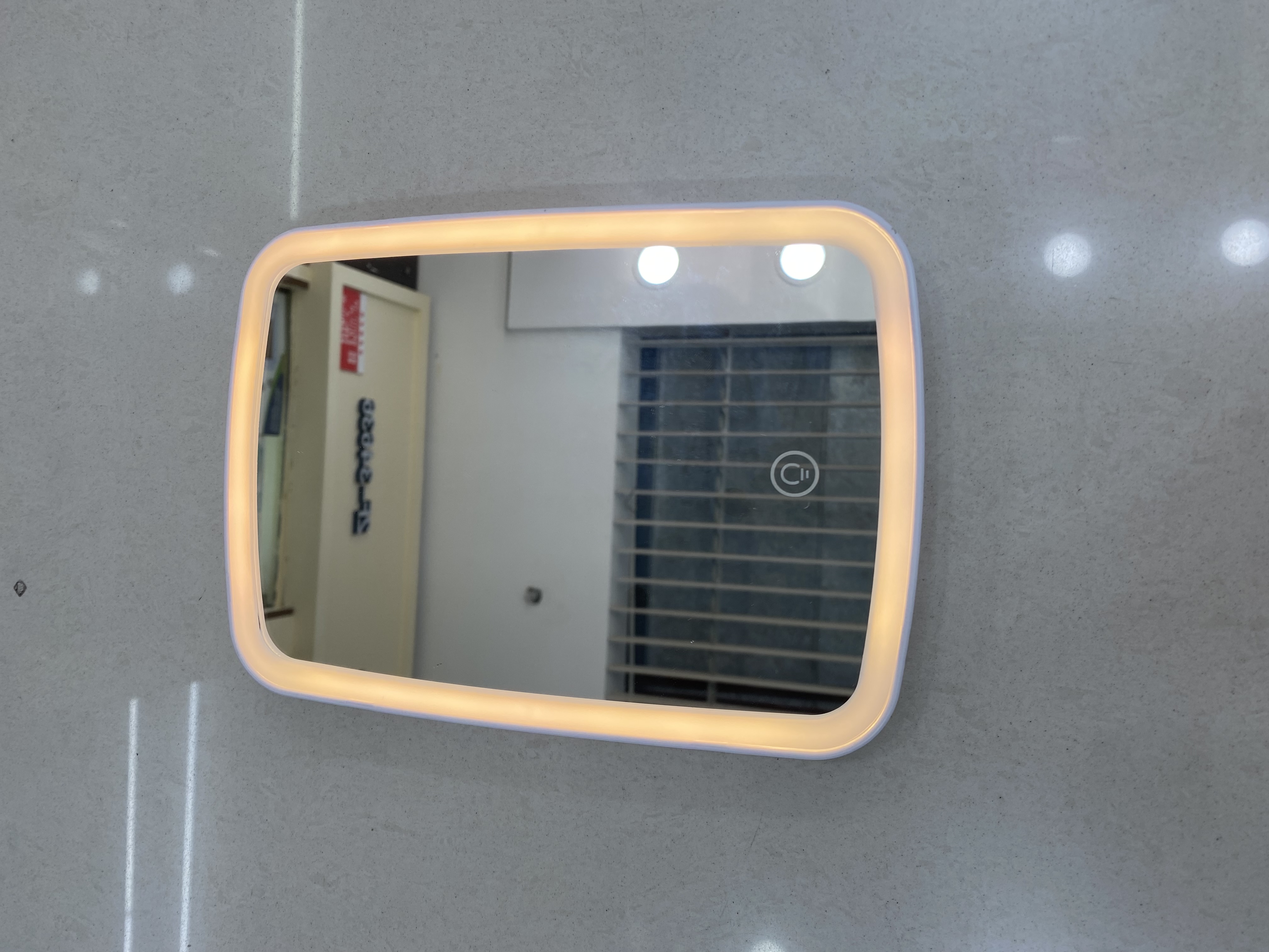 088 Three-color makeup mirror Item Picture