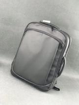新款原创双肩包，防水大容量旅行男士背包，商务电脑背包，礼品厂家。