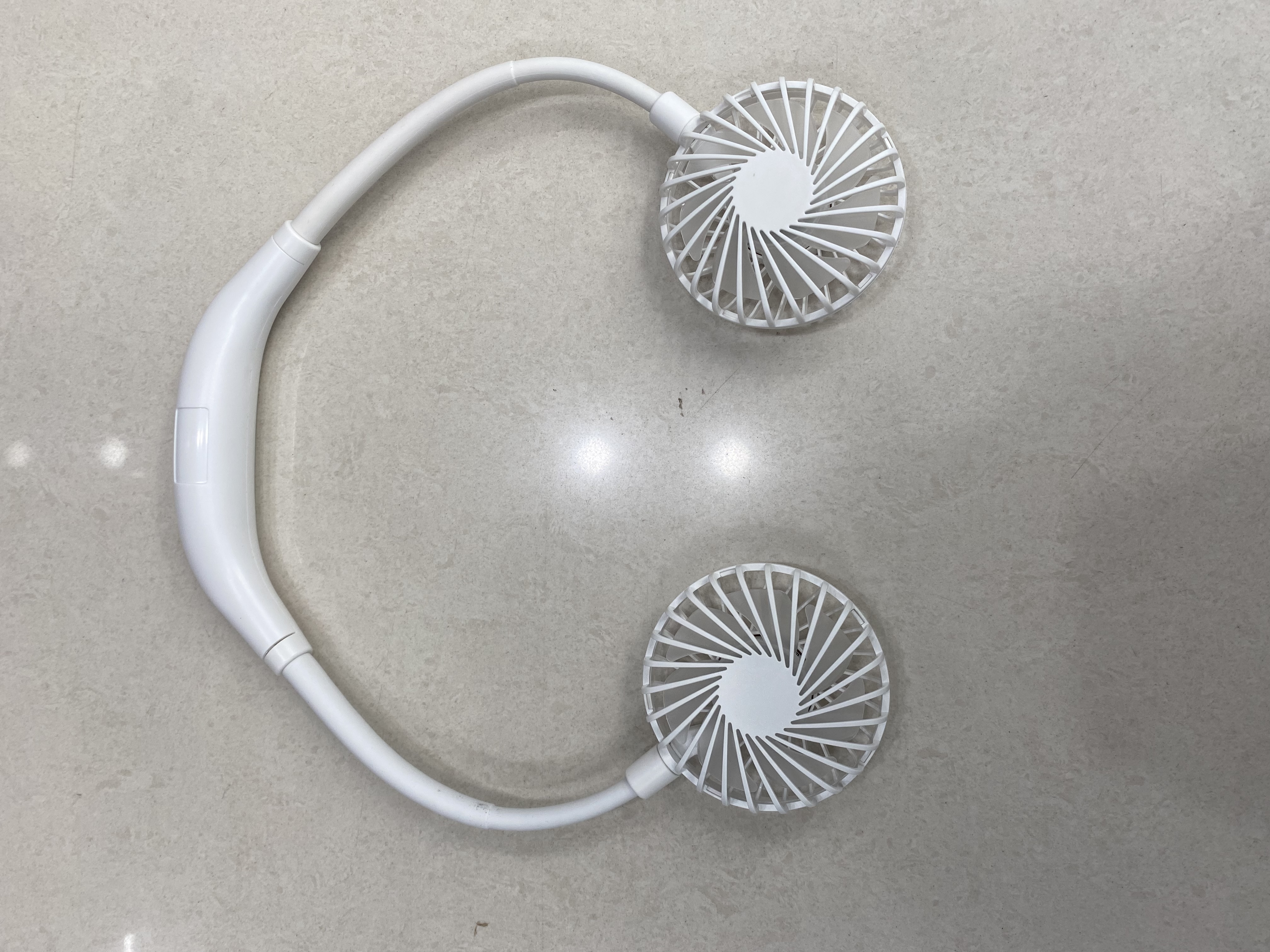 风扇白底实物图