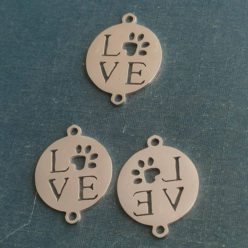 Titanium steel animal dog paw pendants, cross-border best-selling stainless steel love jewelry accessories wholesale in Europe and America