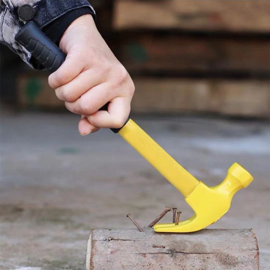 Steel pipe handle sheep horn hammer 250g, 500g, 750g, starting hammer, yellow steel pipe sheep horn hammer, yellow iron handle hammer, iron handle sheep horn hammer, steel pipe handle shockproof handle wholesale Application Scenario
