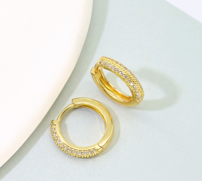 Cross-border jewelry, noble ins style, gold-plated jewelry, diamond-encrusted ear buckles, circle earrings, and elegant zircon earrings detail image 8