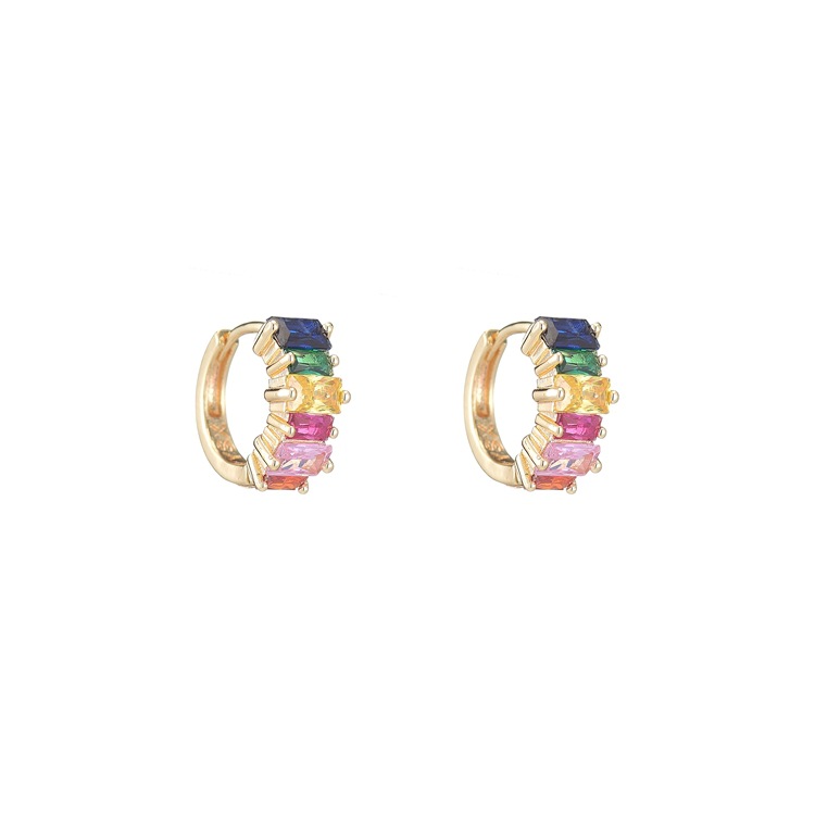 Europa y américa personalidad simple micro inserto zirconita de color 14K mantener el color oro orejeras hebillas transfronterizas moda orejeras accesorios venta al por mayor Item Picture