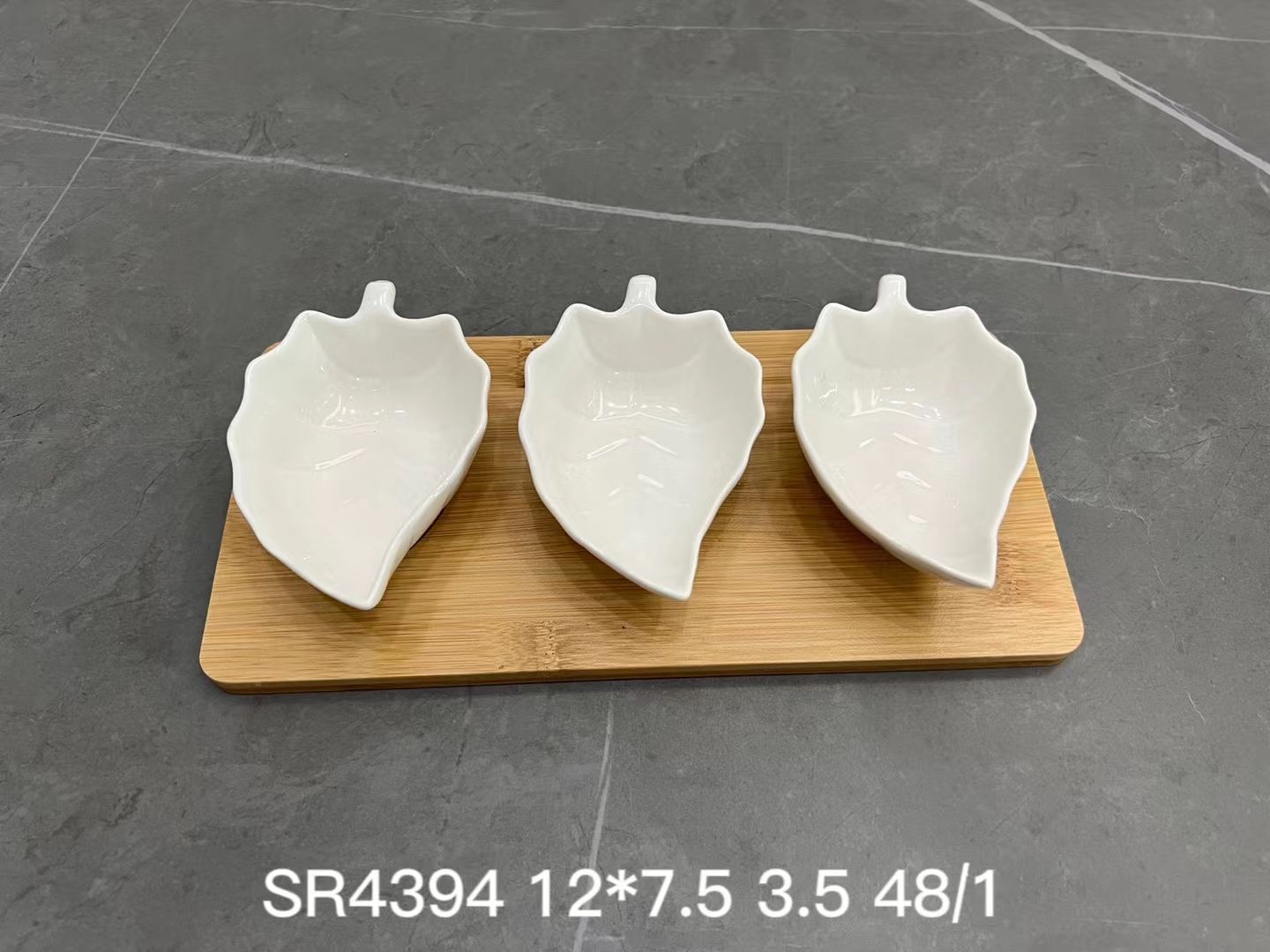 方圆陶瓷橡木底托配陶瓷小食碟调味小盘网红西餐小餐具FU6555KHB详情图4
