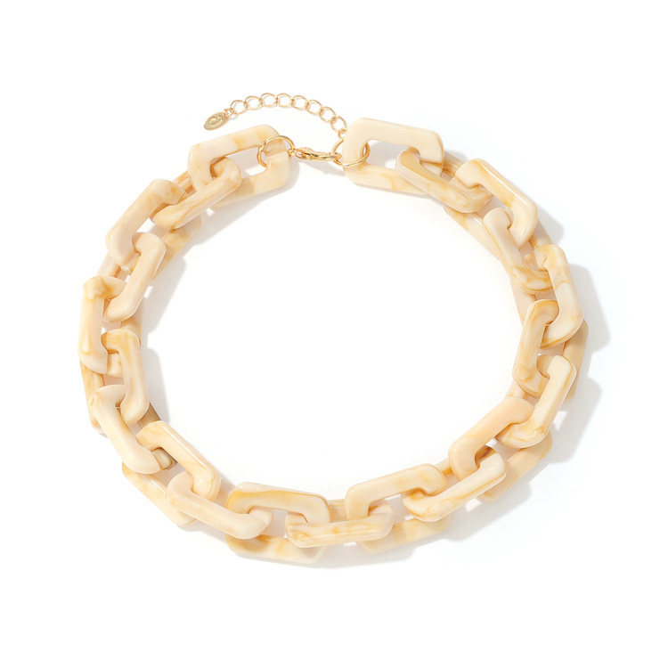 Cross-border e-commerce exclusive supply of European and American retro exaggerated thick imitation pearl metal jewelry, best-selling Amazon necklaces Item Picture