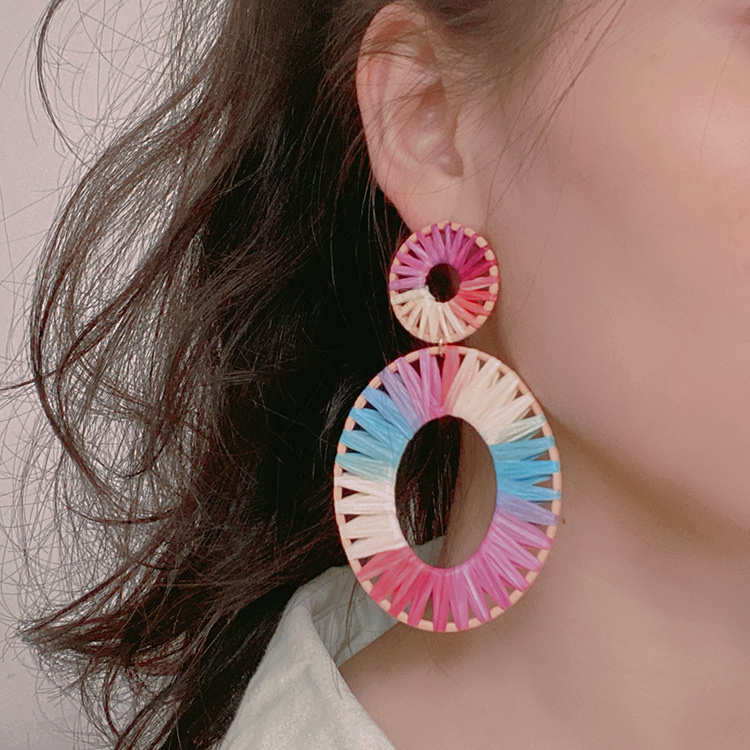 European and American ins rainbow-colored double-loop large earrings, candy-colored exaggerated woven earrings, cross-border wholesale, high-quality stud earrings details Picture