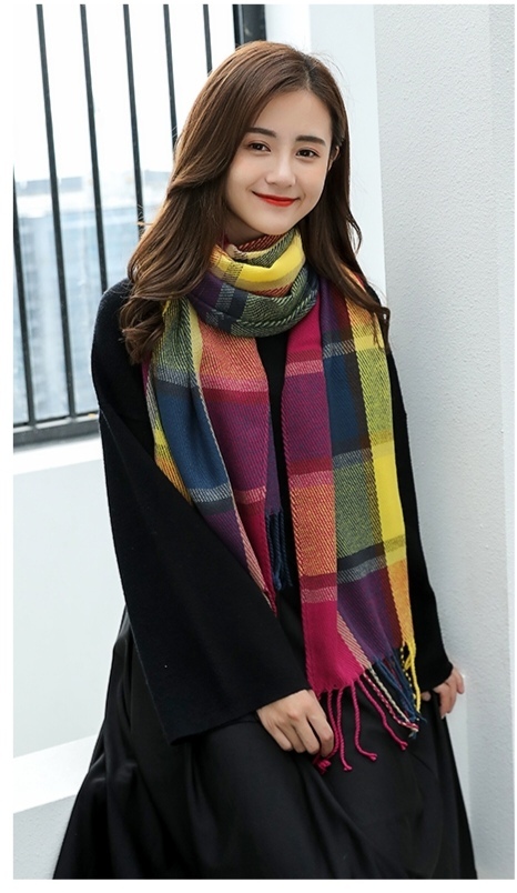 Checkered series long scarves detail image 3