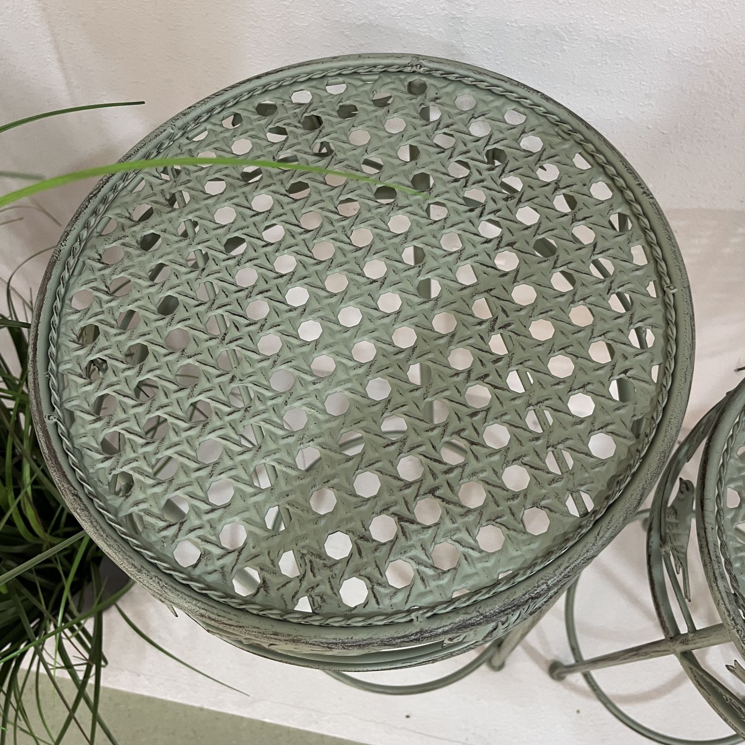 Outdoor popular flower racks, courtyard ironwork, balconies, floor-standing garden arrangements, indoor flower POTS, circular racks, decorative racks, flower pot support racks, and craft green plants detail image 5