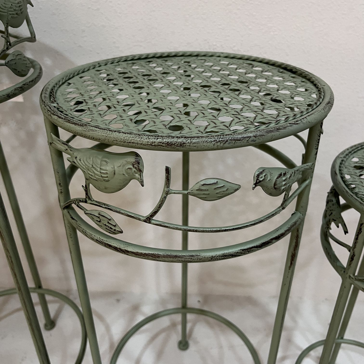 Outdoor popular flower racks, courtyard ironwork, balconies, floor-standing garden arrangements, indoor flower POTS, circular racks, decorative racks, flower pot support racks, and craft green plants detail image 7