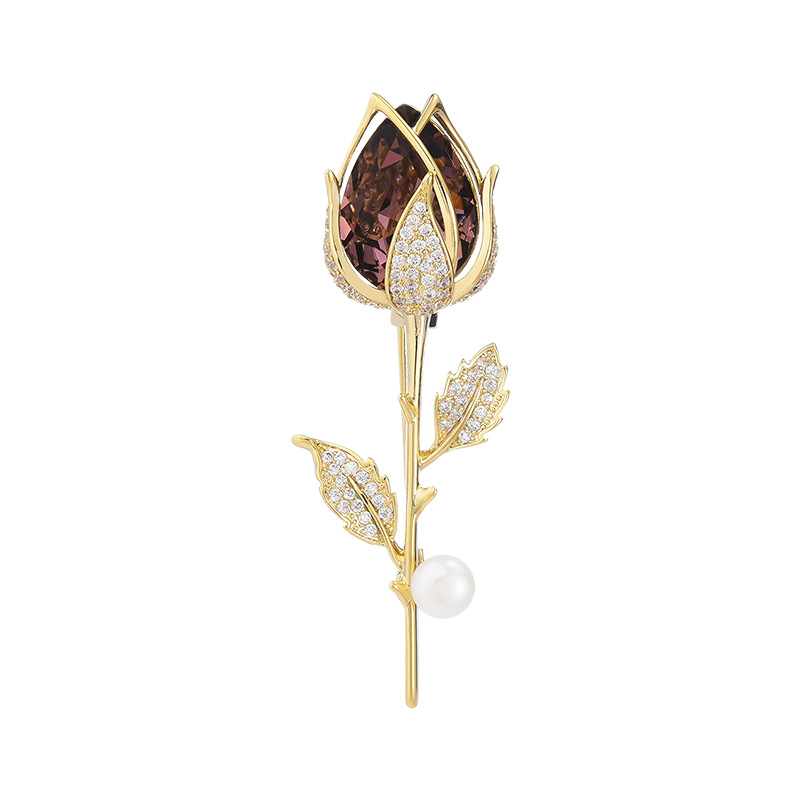 Wholesale of new fashionable and high-end crystal rose brooches, micro-inlaid zircon luxury pins, suits, clothing and accessories detail image 4