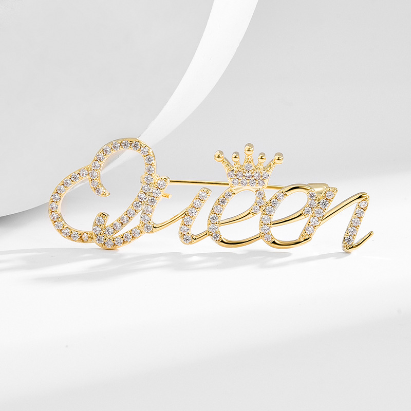 Versatile and simple chanel-style Queen letter brooch, high-end crown brooch, personalized anti-exposure pin manufacturer wholesale details Picture