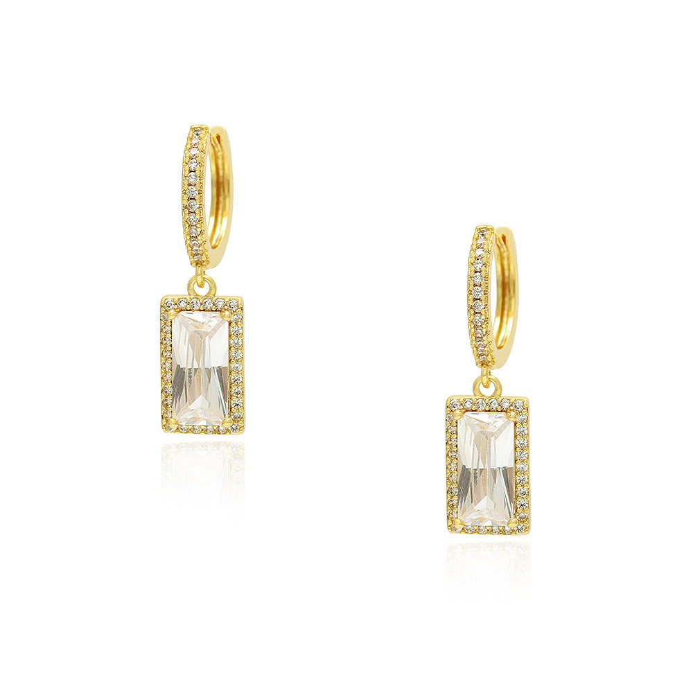 2022 New women's light luxury, niche, high-end, fashionable, niche design, small square retro ear ring earrings detail image 4