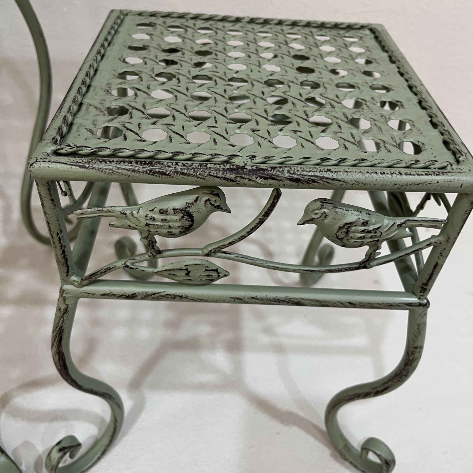 Single Pot Square Iron Art Flower Stand Multi-Layer Green Flower Pot Stand Indoor And Outdoor European Living Room Balcony Flower Shelf Decoration Green Flower Rack details Picture