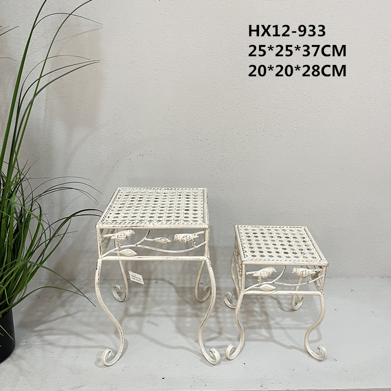 Single-pot square ironwork flower stand, multi-layer devil's ivy and spider plant floor-standing flower stand, indoor and outdoor European-style living room balcony flower stand, decorative devil's ivy storage stand details Picture