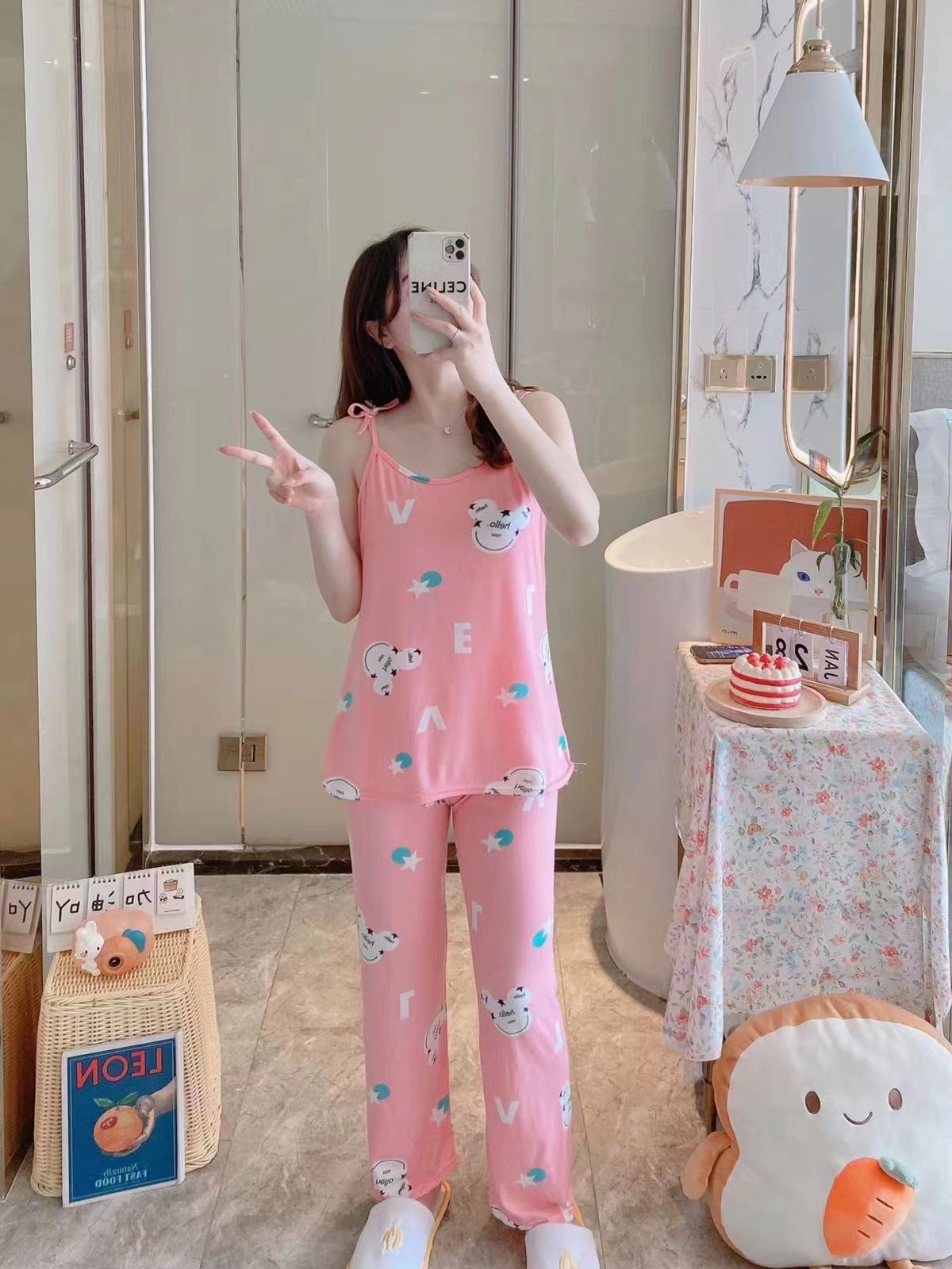 睡衣套装/家居服/睡衣白底实物图