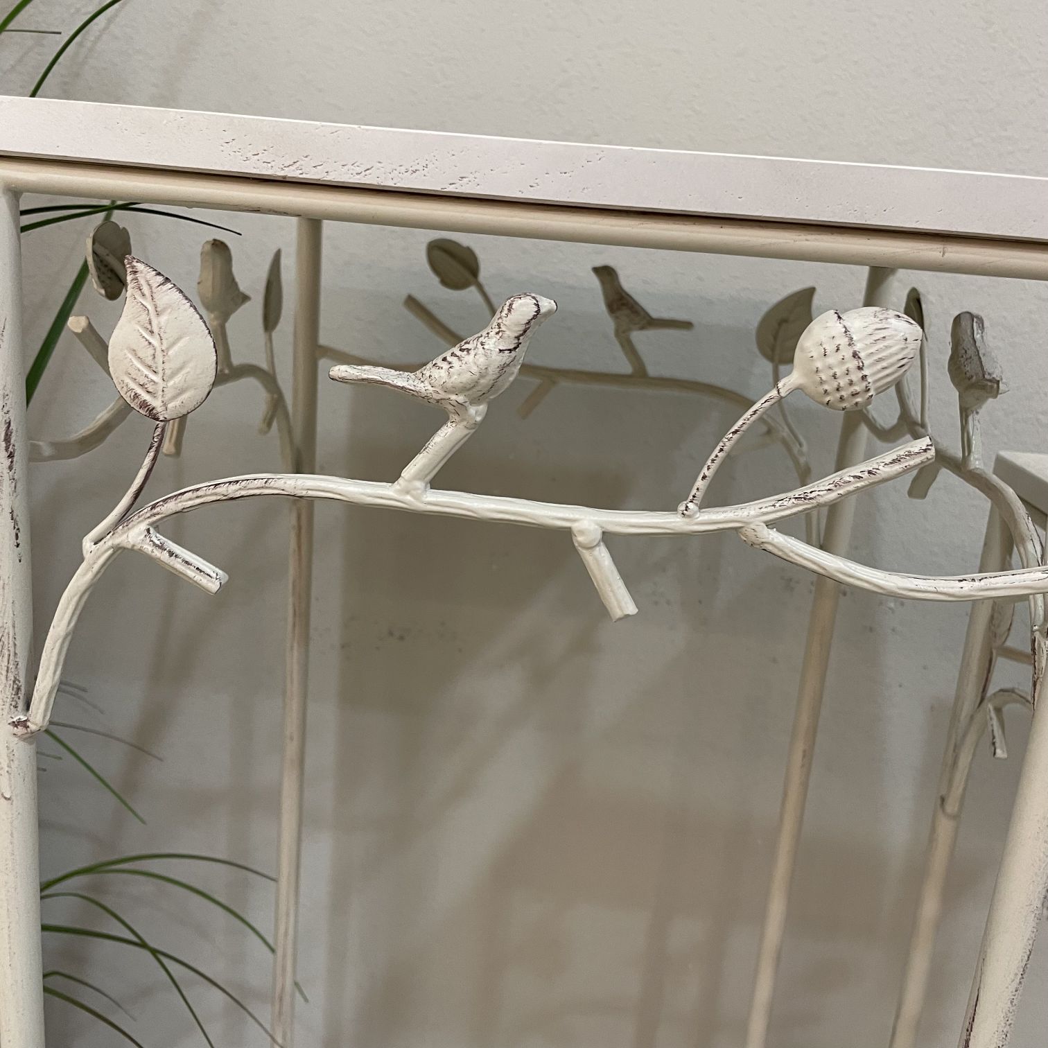 European-style retro white two-piece wooden flower stand, indoor and outdoor square decorative succulent green plant flower stand, ironwork flower table, green vine stand, flower stand and storage stand Specification image