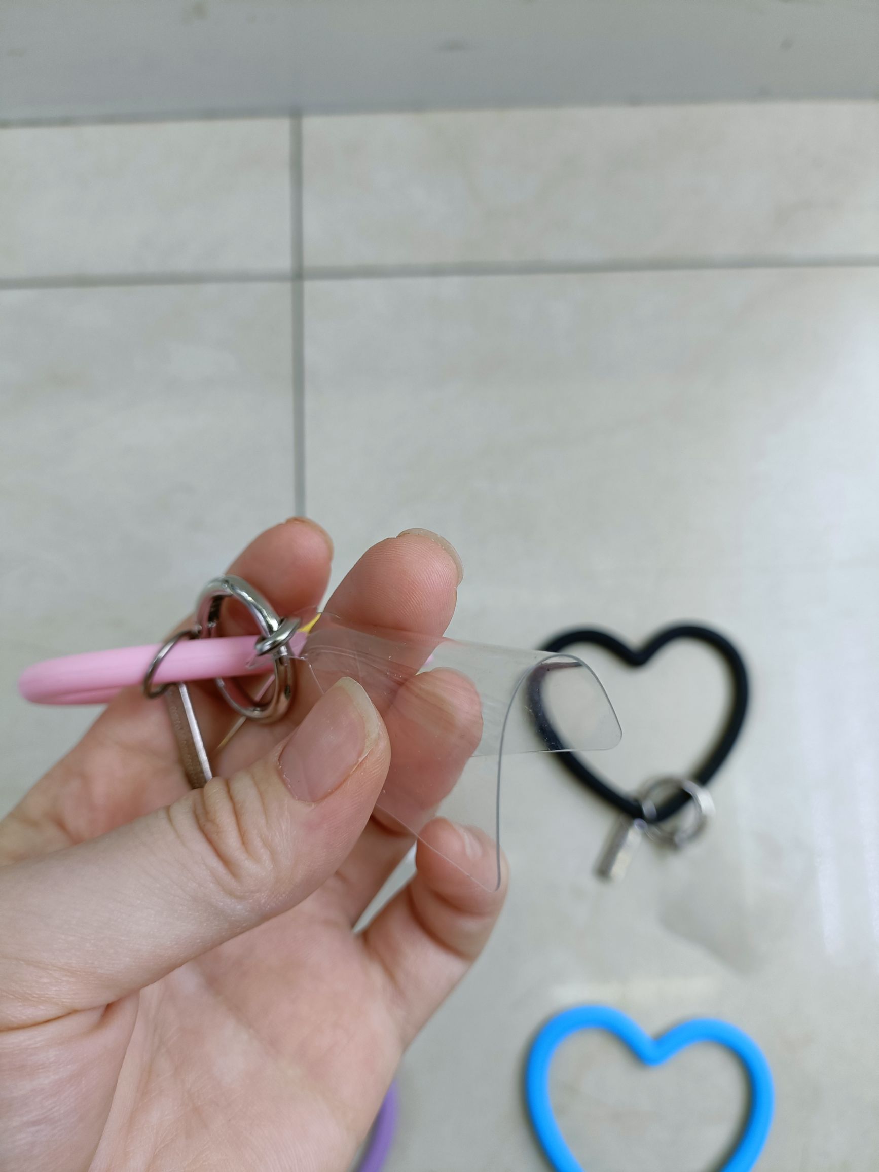 حلقات القلوب، حبال الهواتف المحمولة detail image 4