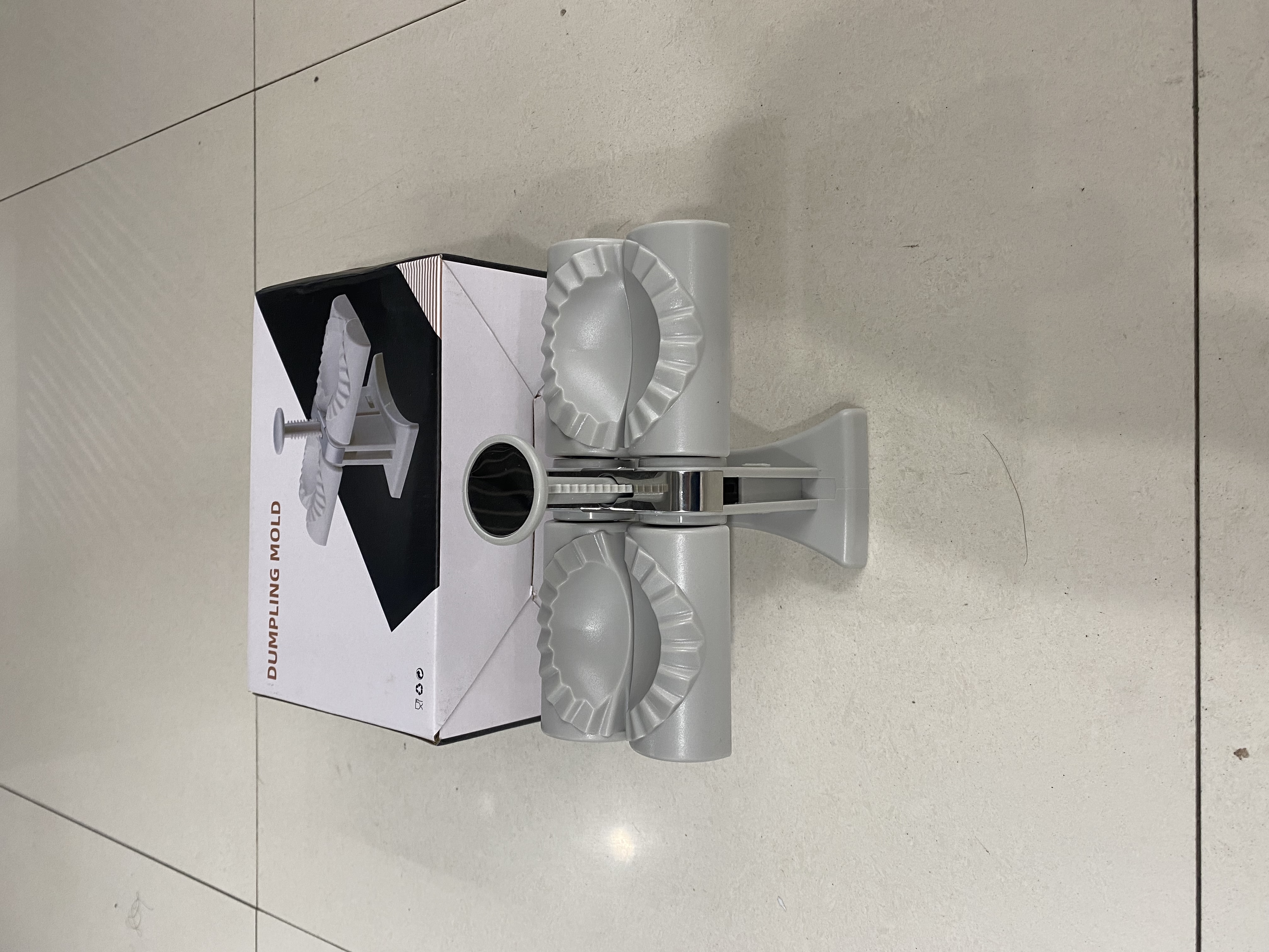 Automatic dumpling maker Item Picture