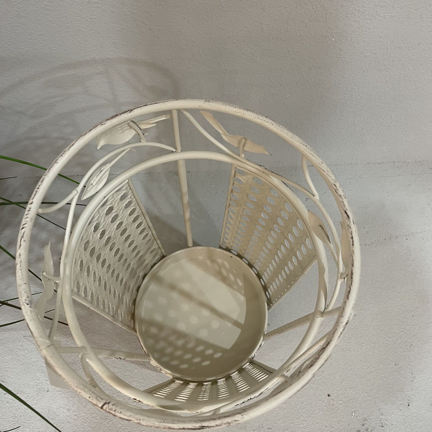 Modern Simple Do Old Iron Art Flower Stand City Umbrella Tube Flower Box Coffee Shop Milk Tea Shop Outdoor Floor Type Green Plants Flower Stand undefined