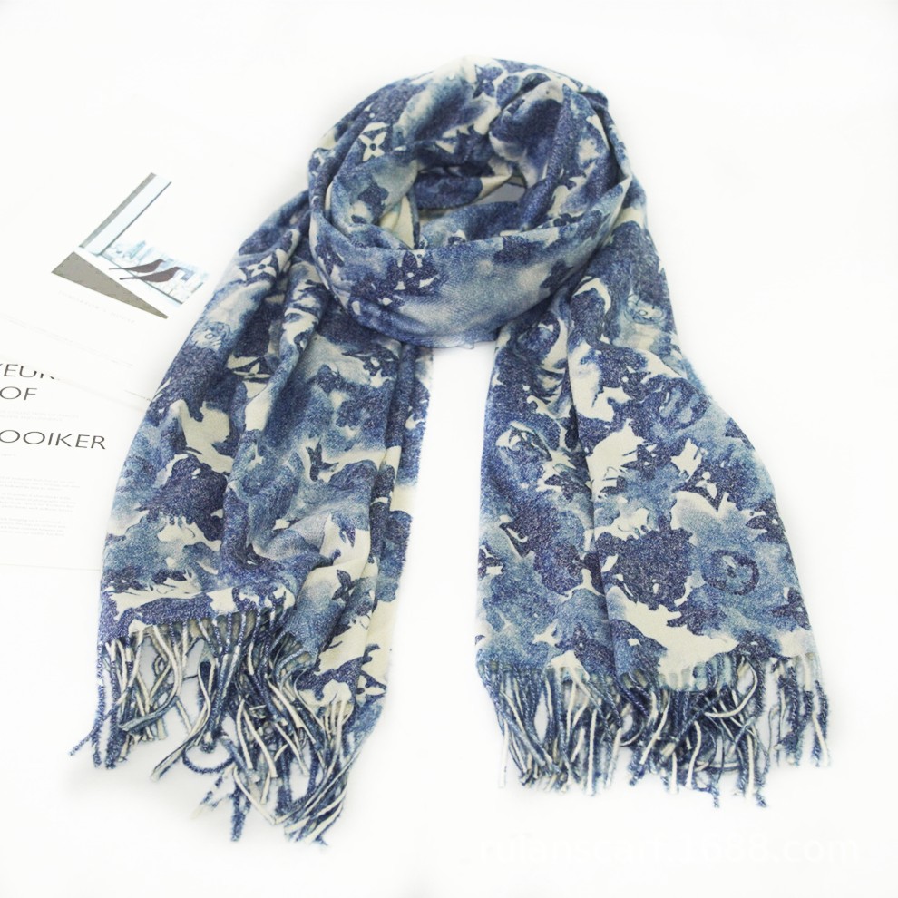 Autumn And Winter 2022 New Tie-Dyed Four-Leaf Clover Shawl Scarf Multi-Color Warm Leopard Print Fashion Scarf undefined