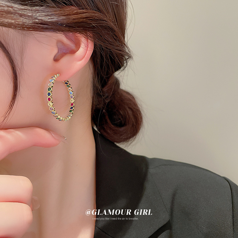 Silver needle colored zircon C-shaped ear ring earrings and earrings with a light luxury and high-end feel, diamond-encruted Korean ins fashion earrings wholesale detail image 2