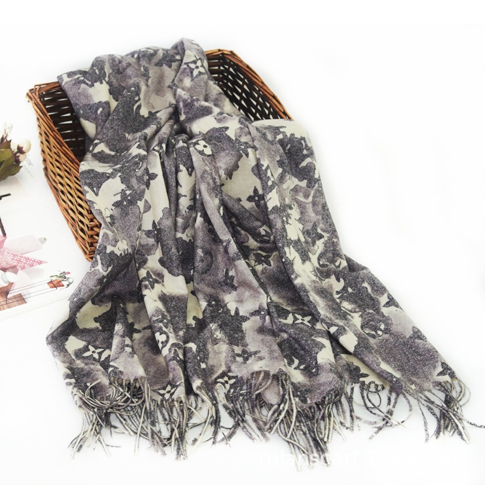 Autumn And Winter 2022 New Tie-Dyed Four-Leaf Clover Shawl Scarf Multi-Color Warm Leopard Print Fashion Scarf undefined