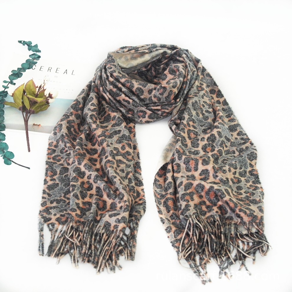 Autumn And Winter 2022 New Tie-Dyed Four-Leaf Clover Shawl Scarf Multi-Color Warm Leopard Print Fashion Scarf undefined
