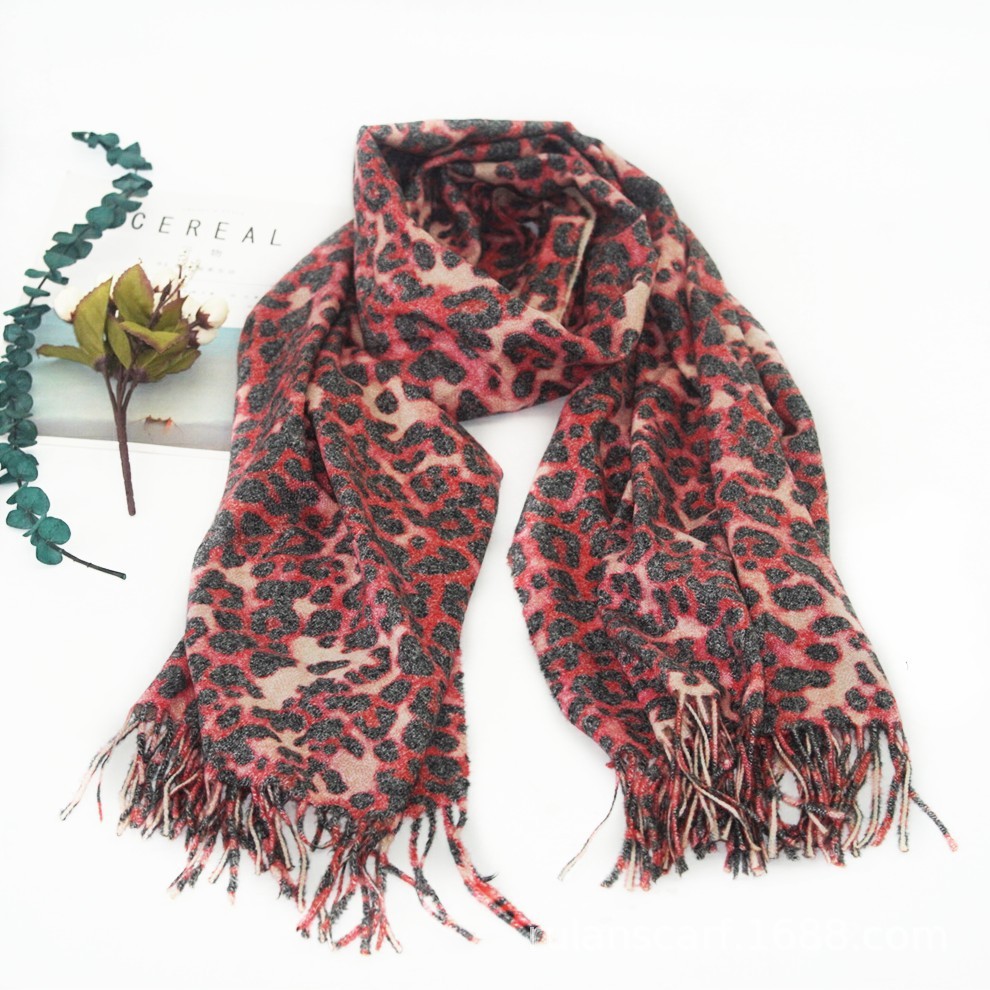 Autumn And Winter 2022 New Tie-Dyed Four-Leaf Clover Shawl Scarf Multi-Color Warm Leopard Print Fashion Scarf Item Picture