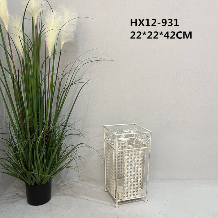 Simple ironwork square umbrella bucket, hotel lobby coffee shop, indoor and outdoor creative floor-standing green vine plant pergola details Picture