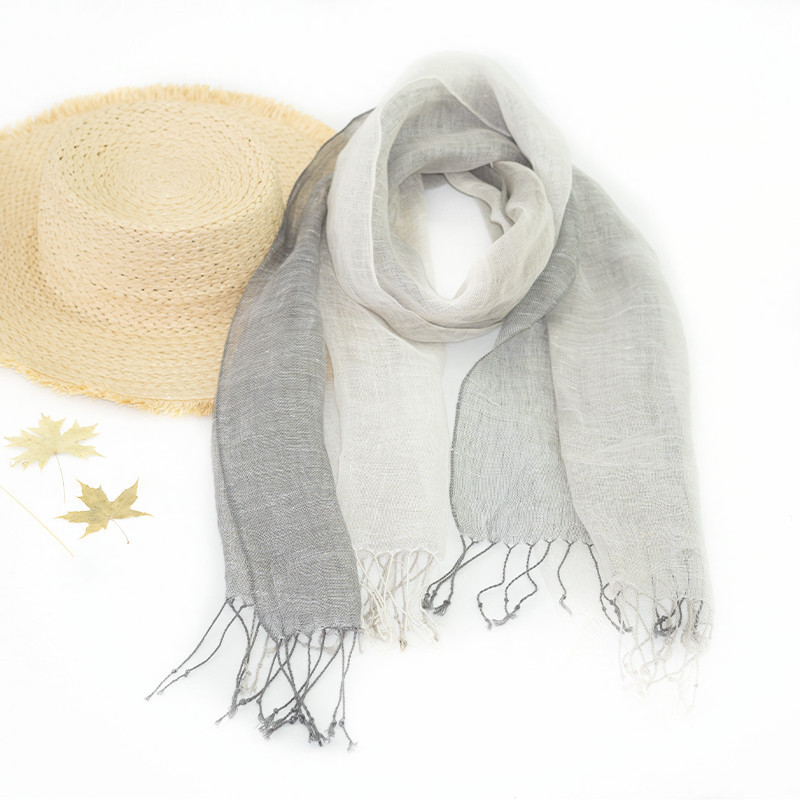 Linen Scarf Female Artistic Sunblock Shawl Temperament Multi-Color Spring Summer Wholesale Scarf Beach Shawl Scarf Application Scenario