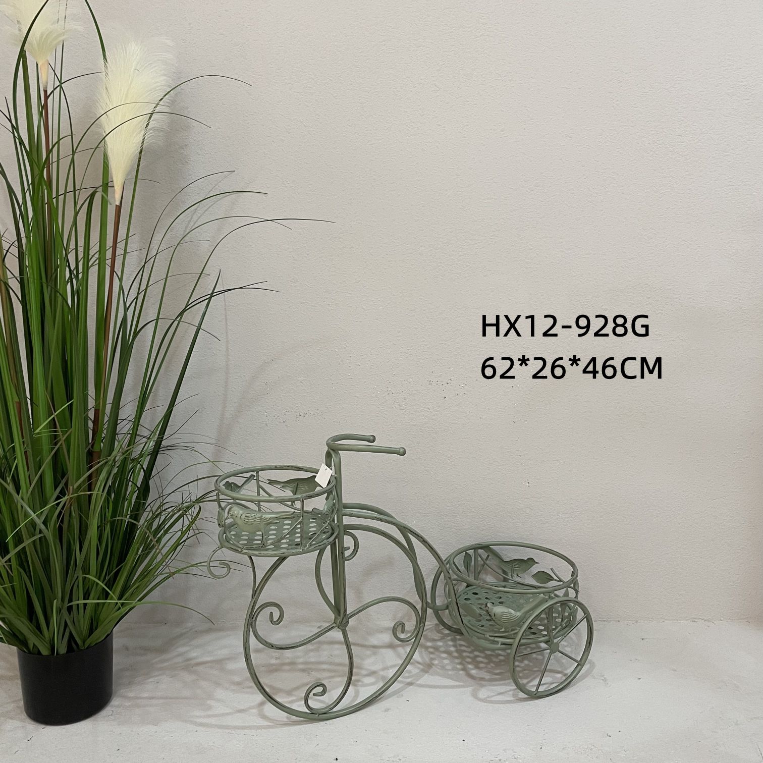 Bicycle two-end flower stand, flower car, outdoor ironwork, outdoor courtyard, simple European-style decoration, floor-standing green vine plant flower stand details Picture