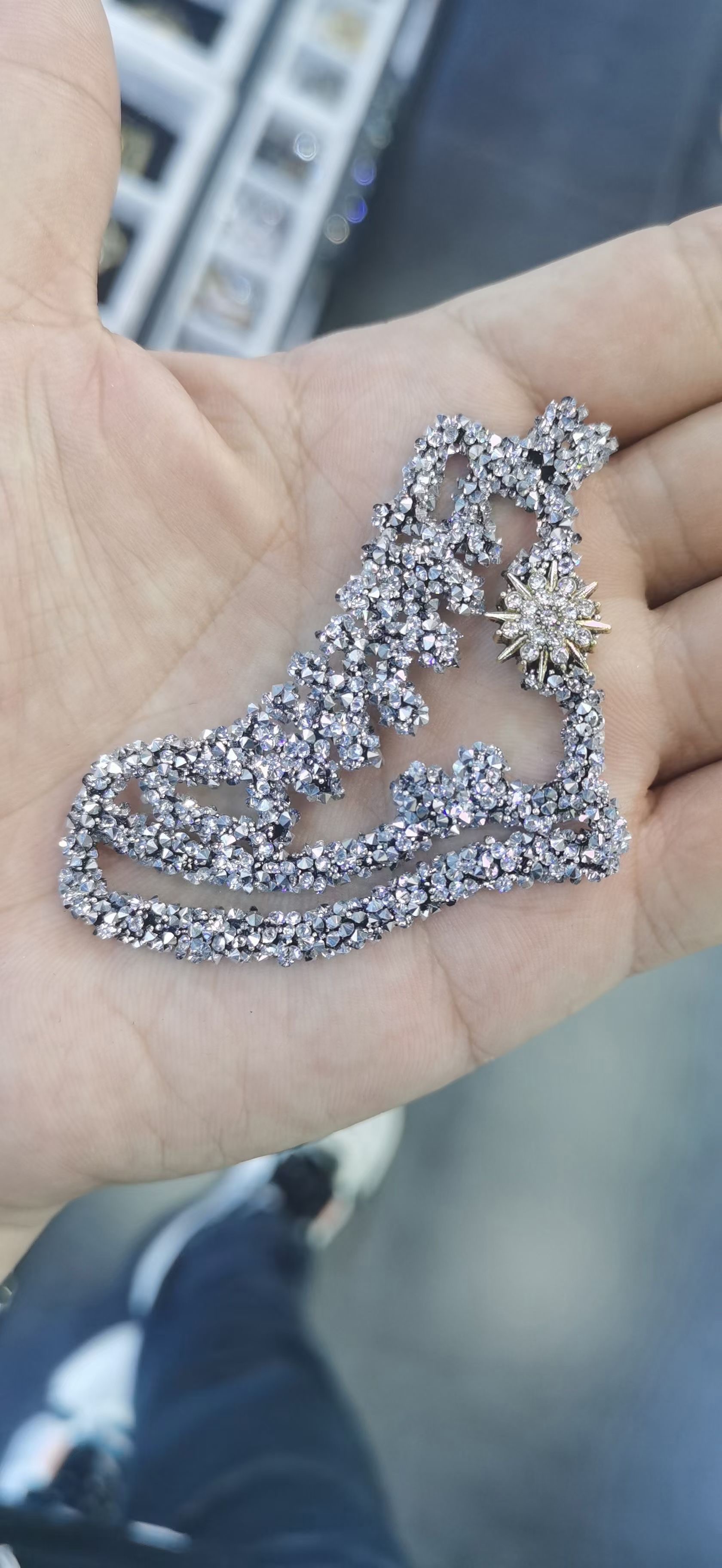 2023精品新款鞋子烫钻钻标卡通图案立体烫钻厂家直销