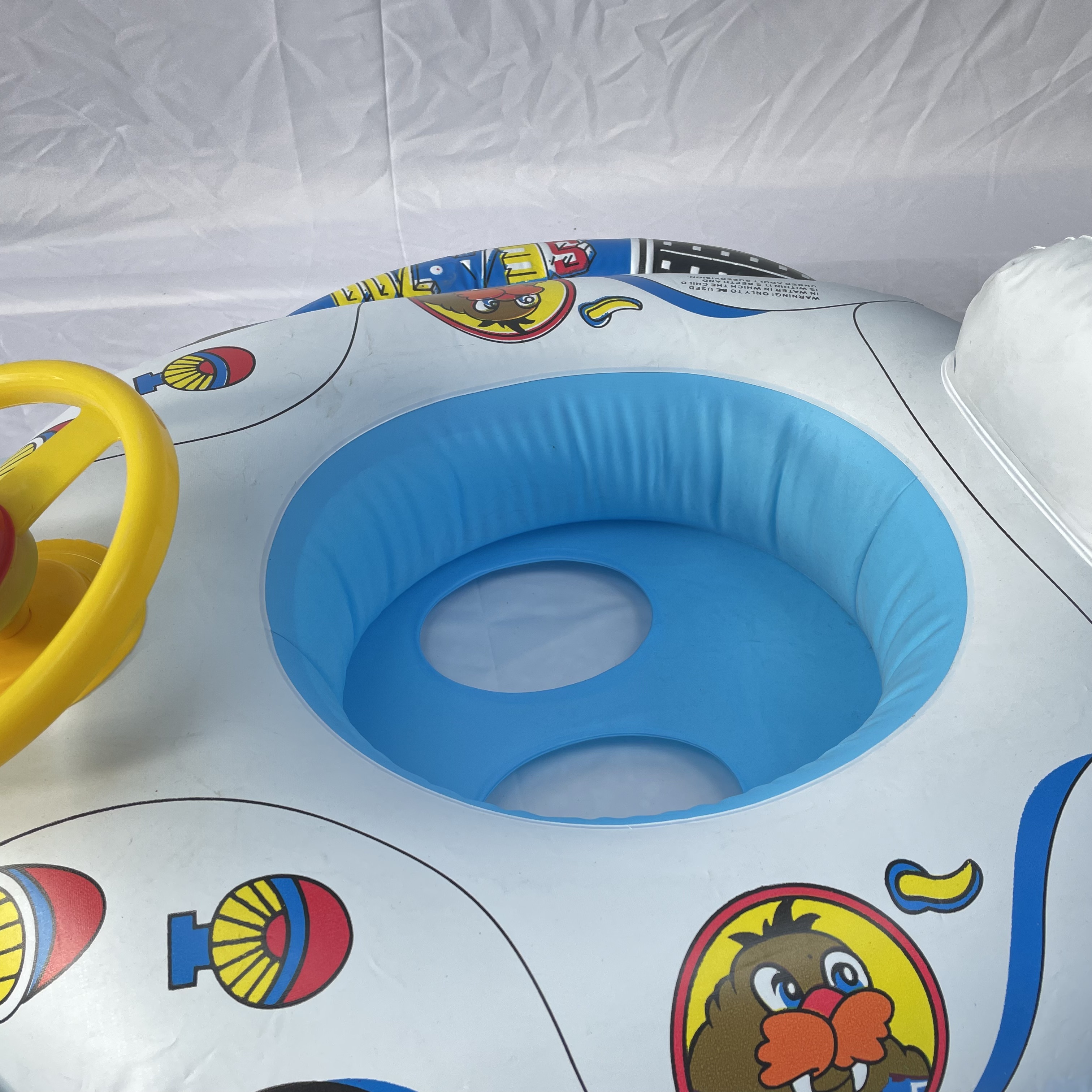 大型充气玩具实物图