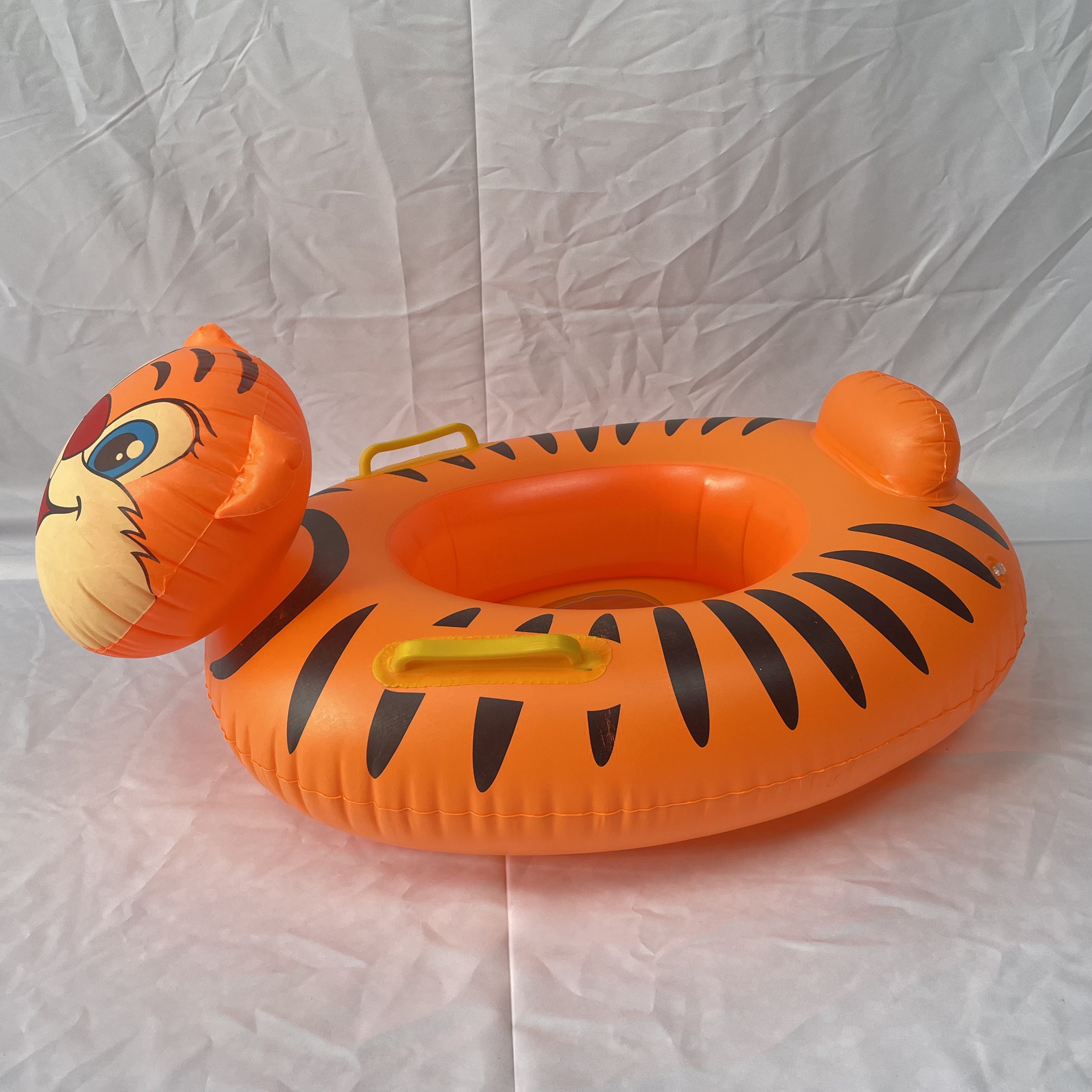 游泳圈/充气艇/充气玩具产品图