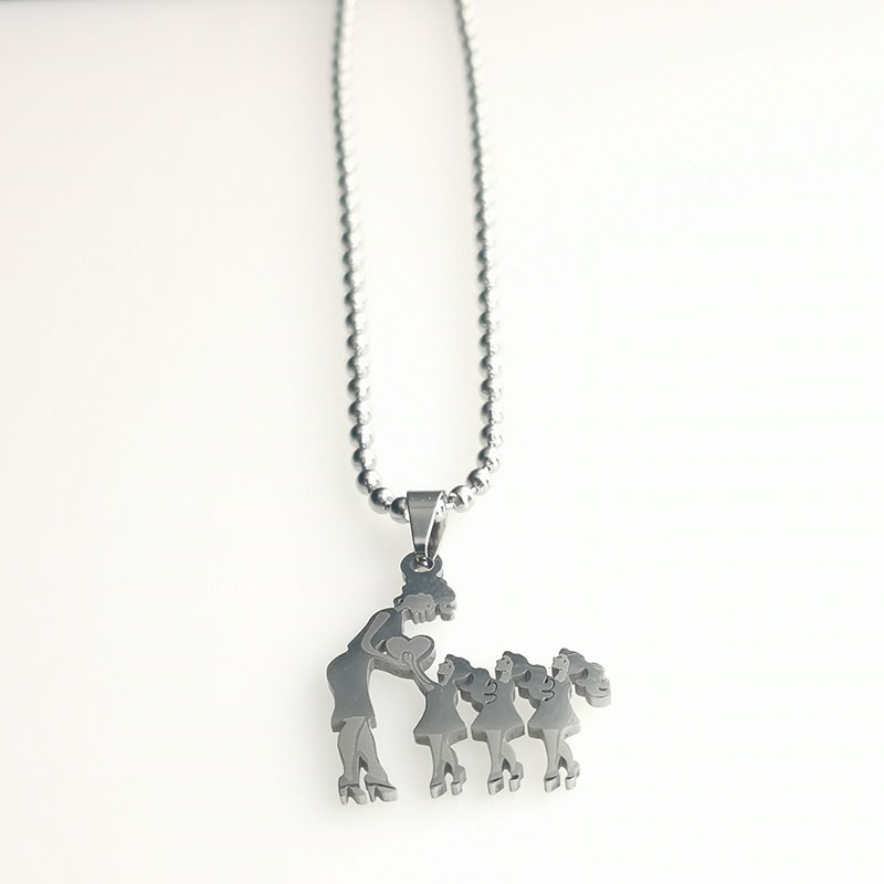 Wholesale of cross-border family series necklaces, stainless steel pendants for a family of four, mother and daughter Item Picture