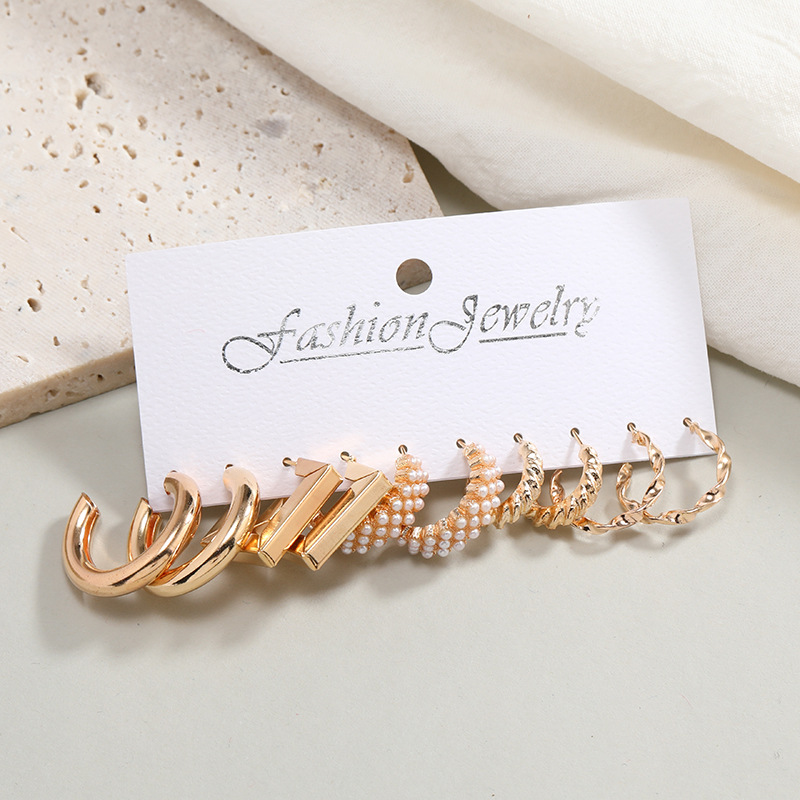 Cross-border best-selling C-shaped earrings wholesale creative and simple metal ring ear ring set 5-piece set retro pearl earrings Specification image