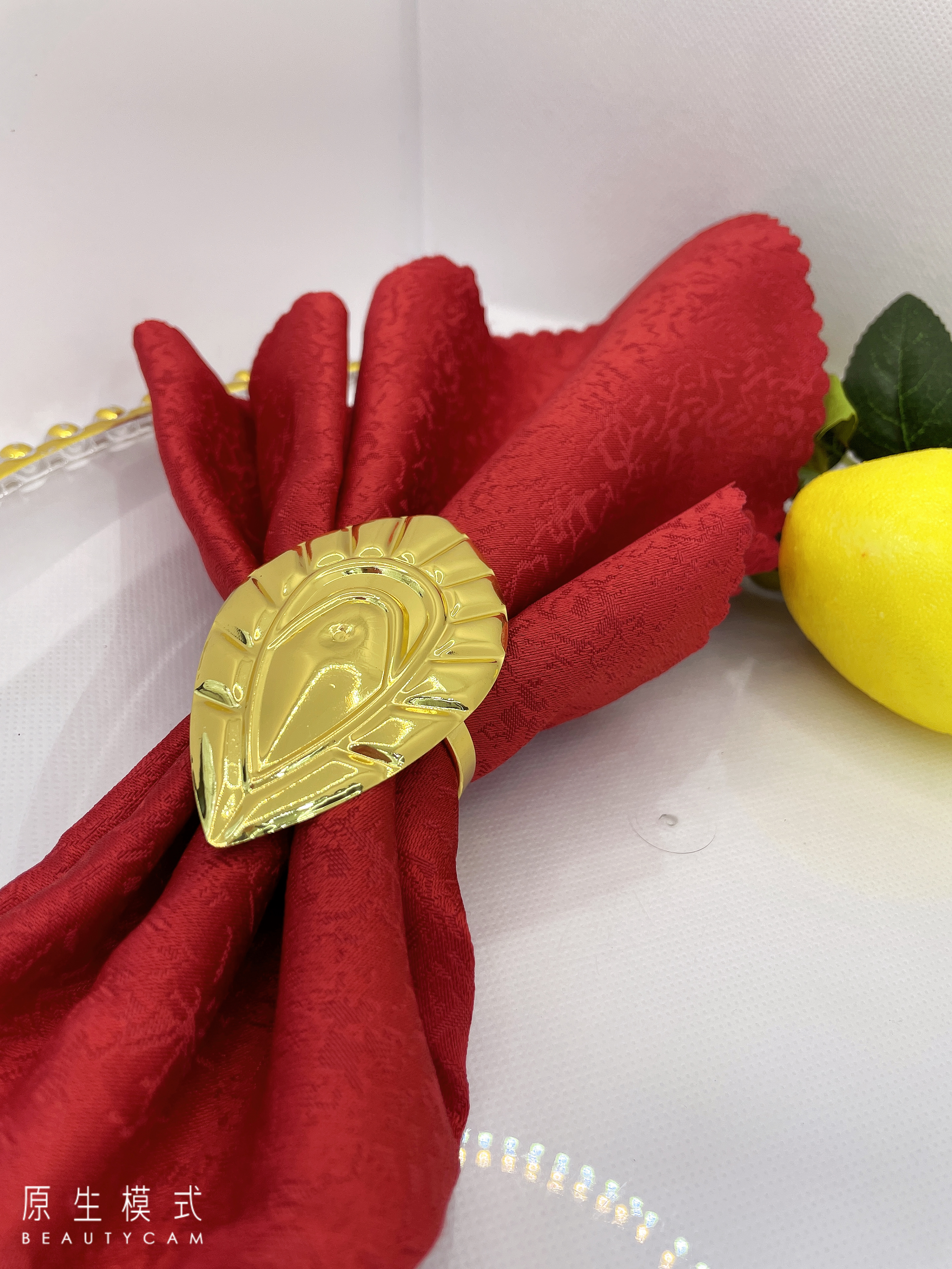 Direct sales of napkin rings, hotel wedding party decorations and accessories from the manufacturer.