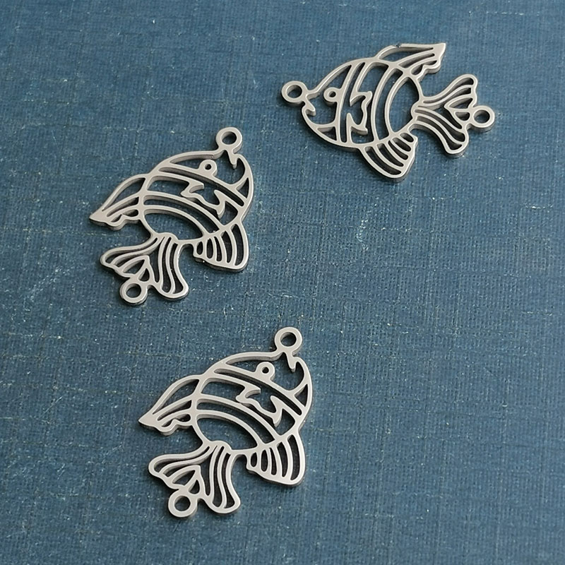 新款潮牌钛钢手链吊坠男士个性嘻哈鱼diy饰品配件