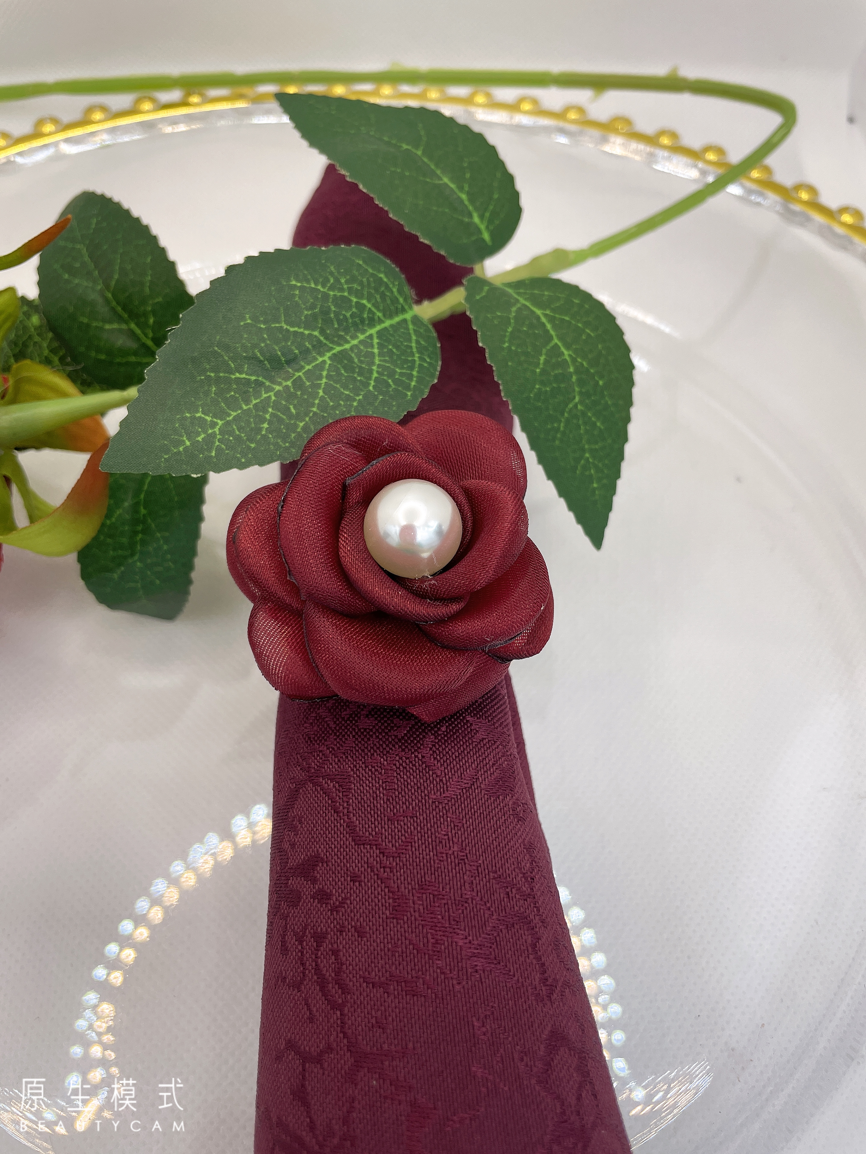 Napkin buttons, hotel wedding party decorations, table setting decorations and accessories