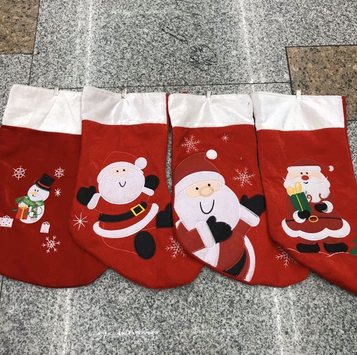 Christmas stockings, decorations, candies, gift bags, small sizes for children and the elderly, large sizes for Christmas ornaments, gift bags for babies Application Scenario