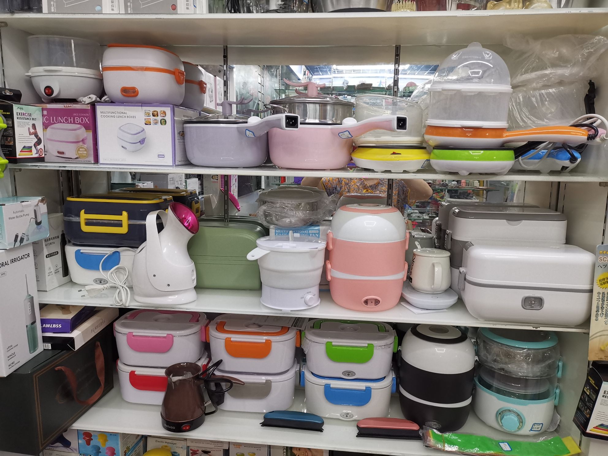 Wall-mounted cat bowl with ceramic protection for the cervical vertebrae, high legs, slanted mouth, tilted cat food bowl and rice bowl. Cute cat pets detail image 15
