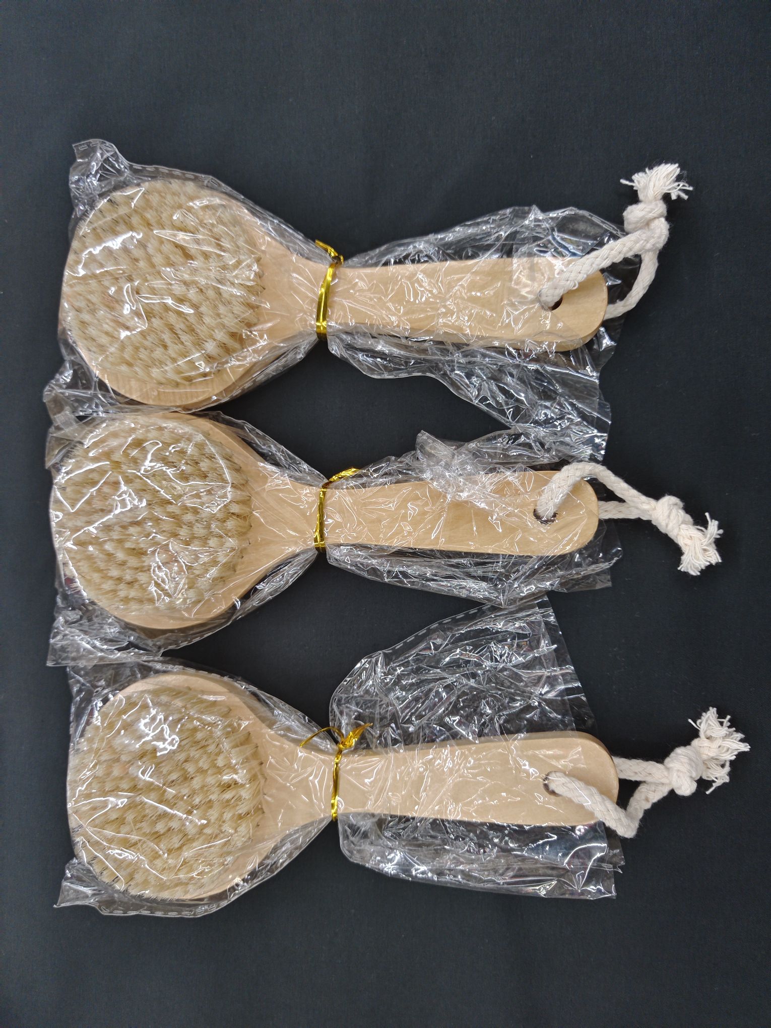 350 Single-sided small-sided brush bath brush Application Scenario