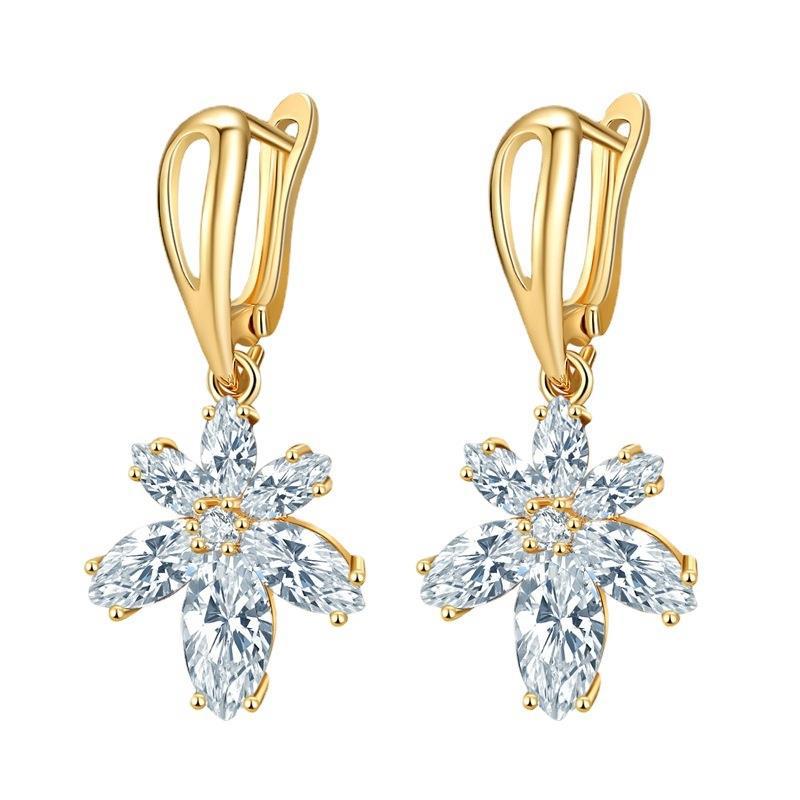 Wholesale of fashionable European and American earrings, 18K gold copper-plated ear buckles, exaggerated earrings and stud earrings Item Picture
