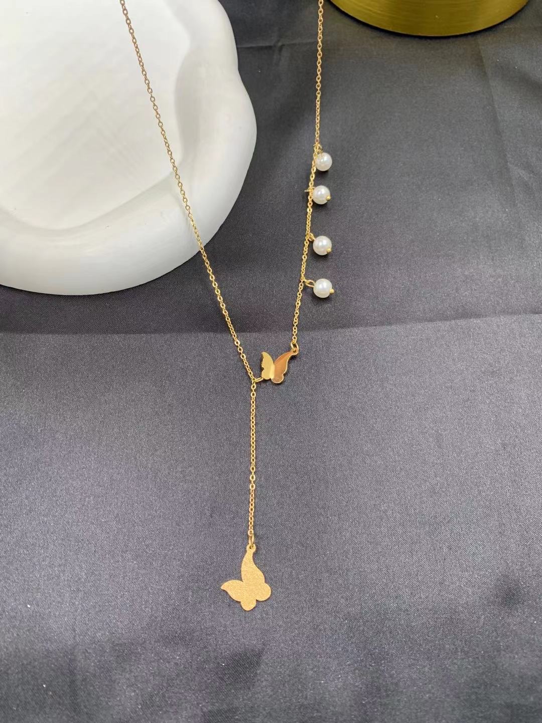 珠珠蝴蝶钛钢产品图