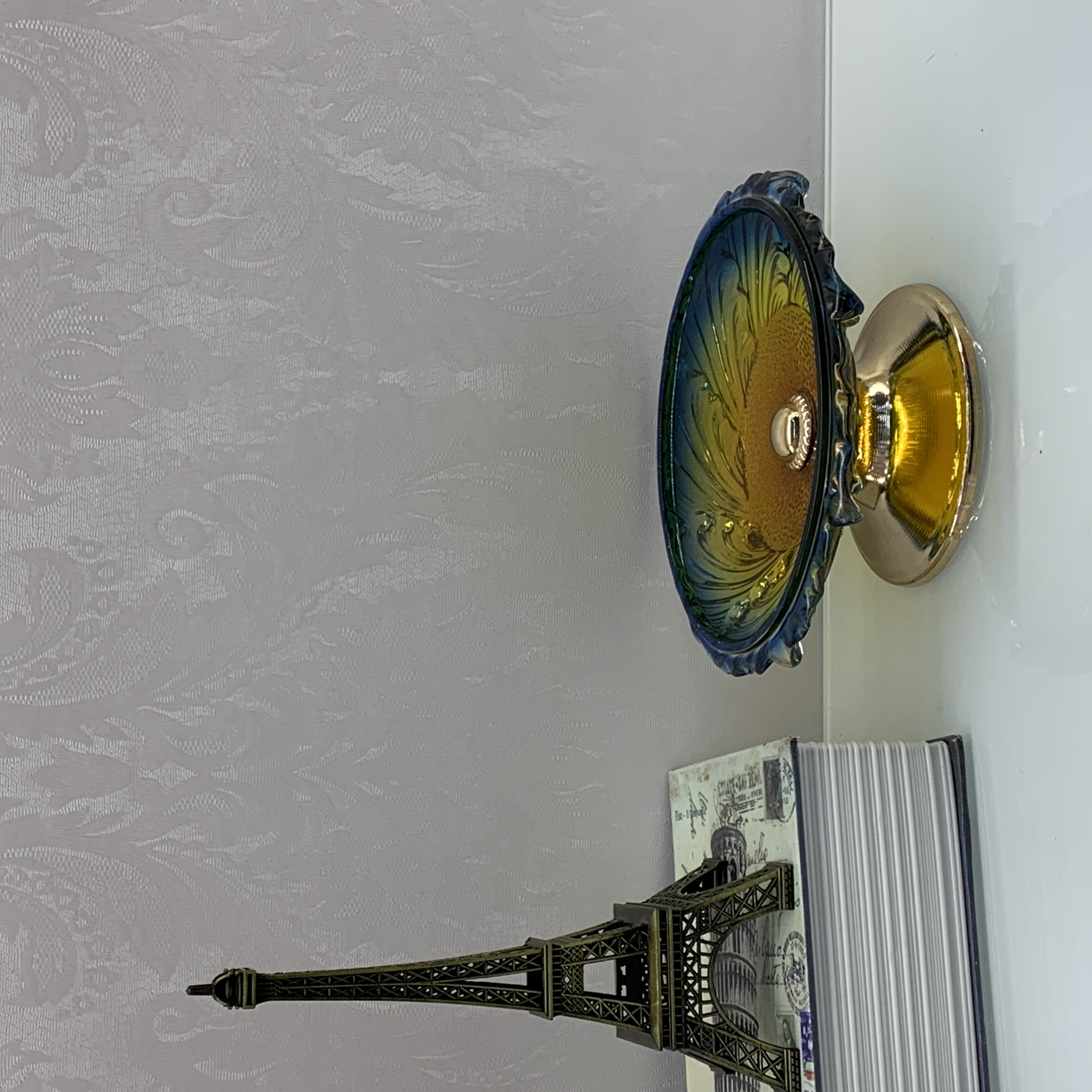 欧式玻璃果盘炫彩色金属底座果盘创意客厅茶几摆件零食盘