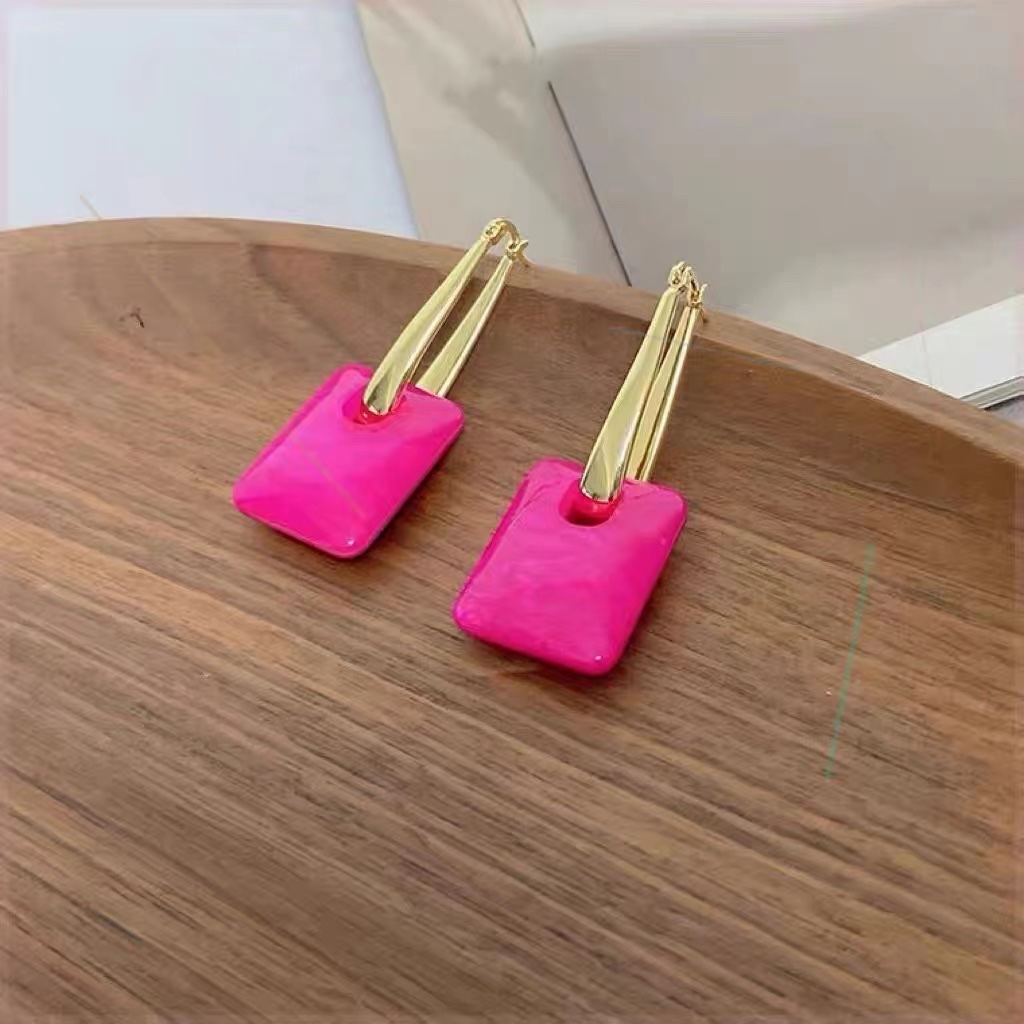 玫红亮色耳环饰彩妮饰品型号160